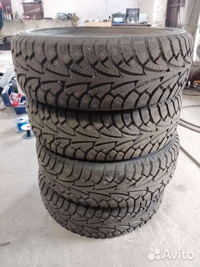 Hankook Winter I'Pike 225/60 R18