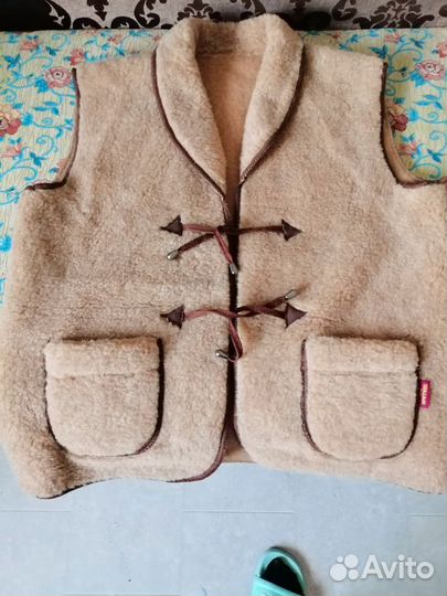Жилетка меховая женская 60-62 р