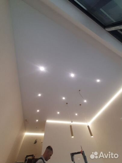 Натяжные потолки с гарантией