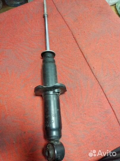 Амортизатор задний Subaru Forester S13 2012+