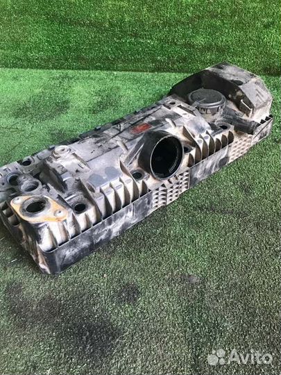 Клапанная крышка левая Bmw 7-Series E65 N62B44