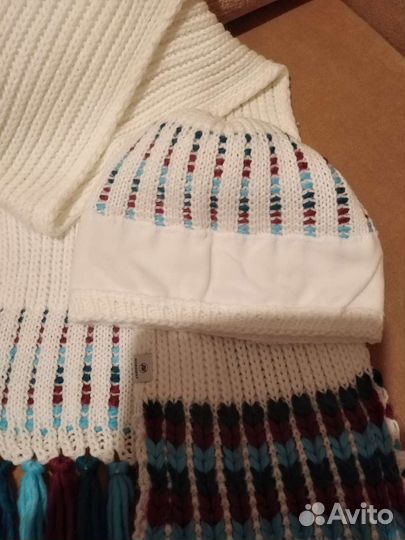 Комплект шапка и шарф женский