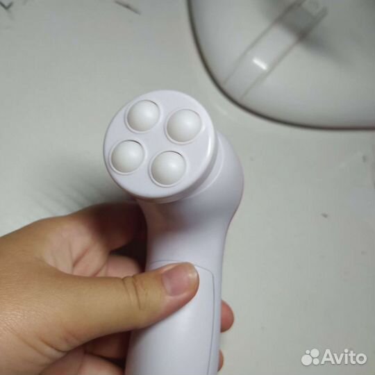 Массажер для лица