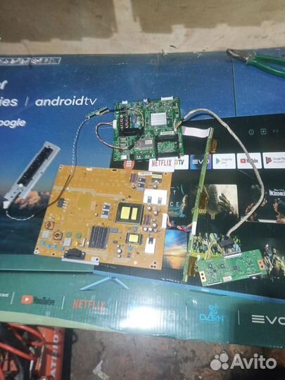 Смарт телевизор 43pft4001/60 42pfl3507t/60