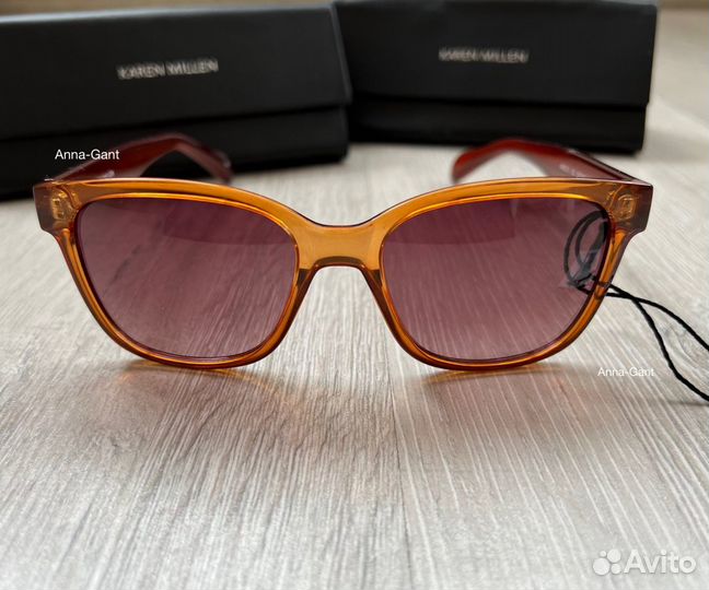 Новые солнцезащитные очки Karen Millen