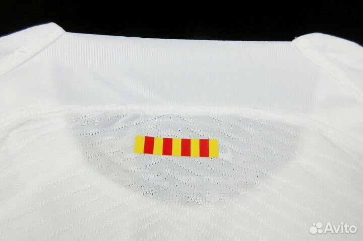 Форма гостевая Барселона сезон 23/24