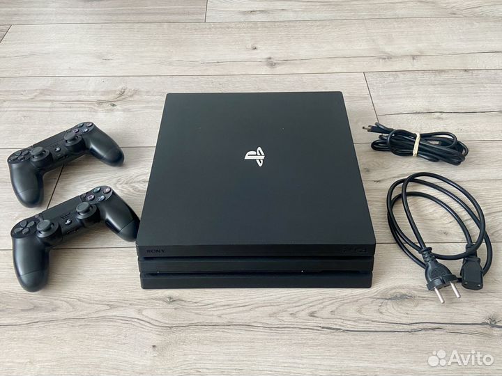 Sony playstation 4 PS4 pro 1tb