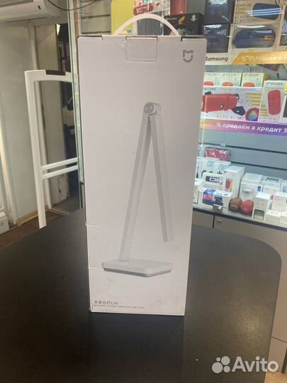 Настольная светодиодная лампа Xiaomi Desk Lamp Lit