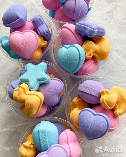 Бомбочки и свечи на реализацию