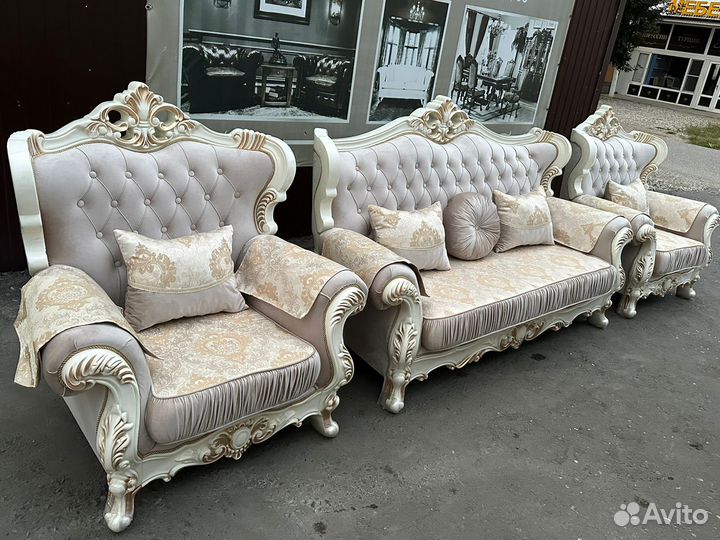 Мягкая мебель / мягкая