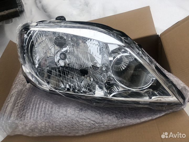 Renault Logan 1 фаза 2 Фара