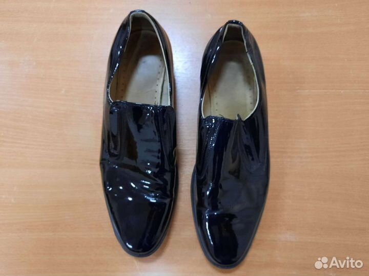 Ботинки лакированные военные