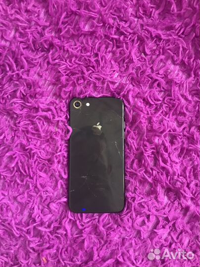 iPhone 8, 64 ГБ