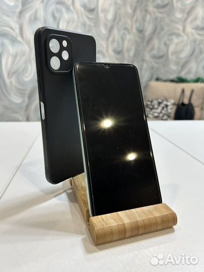 HUAWEI nova Y61, 6/64 ГБ