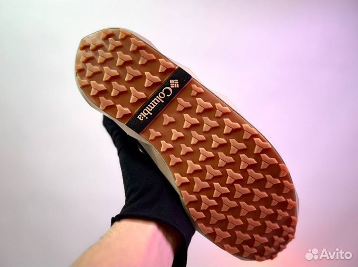 Кроссовки Columbia спортивные