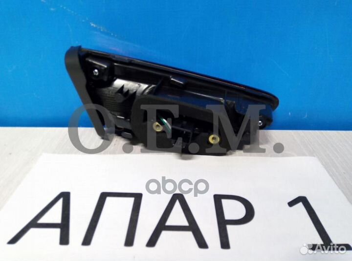 Фонарь задний правый внутренний VAG VW Polo sed