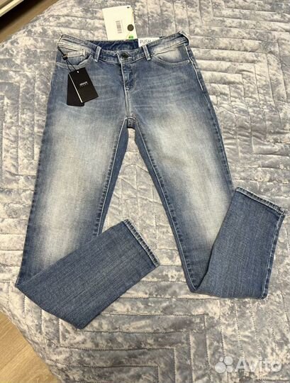 Женские джинсы Armani Jeans 26 (40-42) Push Up Fit