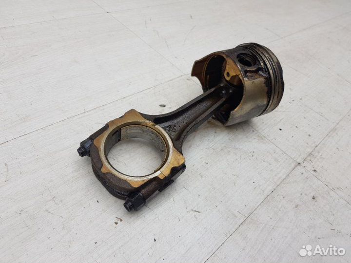 Поршень с шатуном Kia Sportage 1 FE 2001