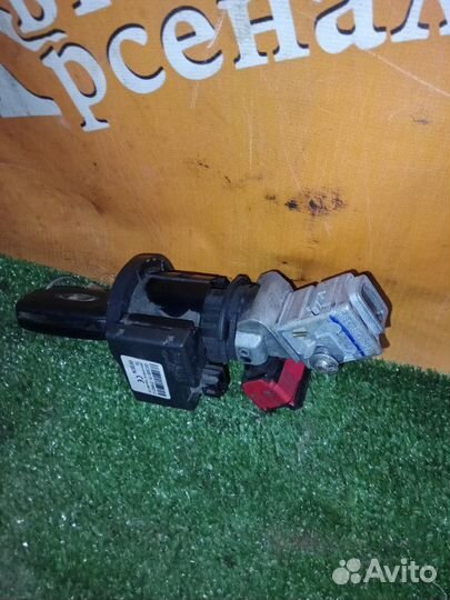 Замок зажигания LADA Vesta 2017