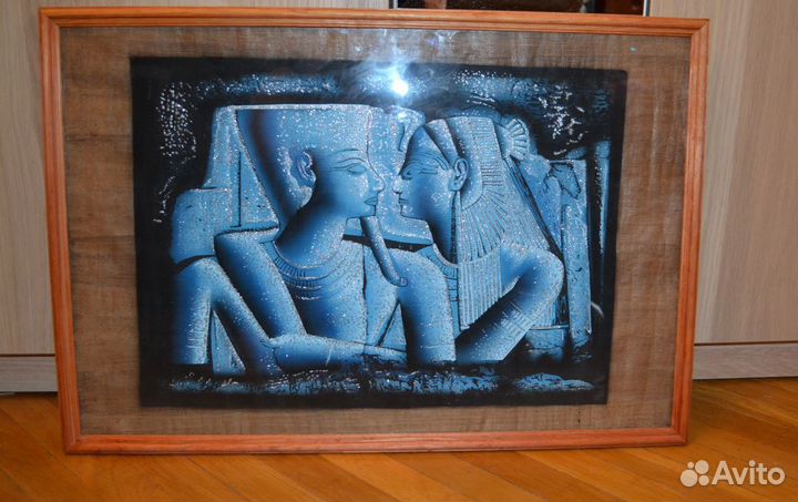 Светящаяся картина на папирусе (Египет)