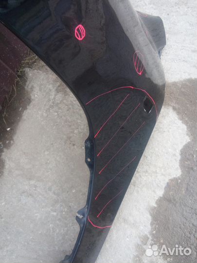 Крыло переднее левое Toyota Land Cruiser 200 2011г