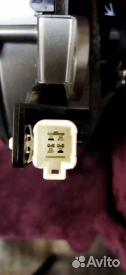 Динамик Lexus Ls600Hl UVF45