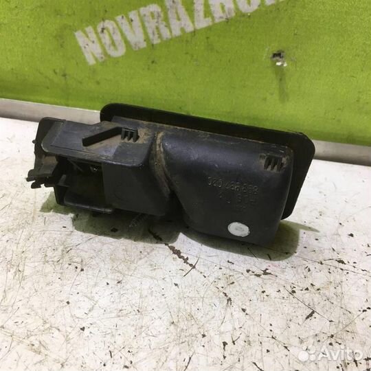 Ручка двери внутренняя правая Ауди 80 90 Б3