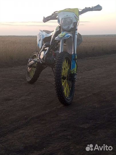 Продам питбайк