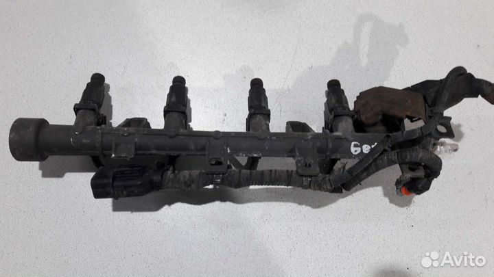 Топливная рампа в сборе Hyundai Getz 02-10г