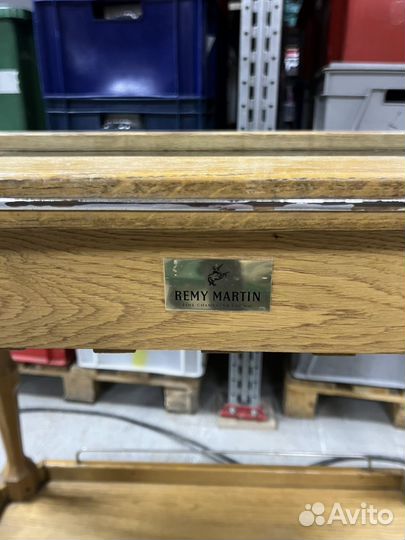 Тележка сервировочная для алкоголя