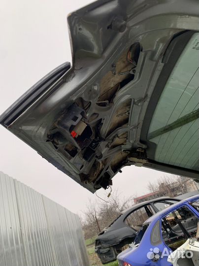 Крышка багажника ваз 2112