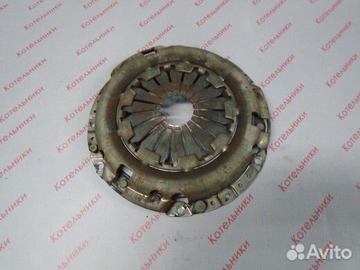 Nissan 30210-2F200 Корзина сцепления