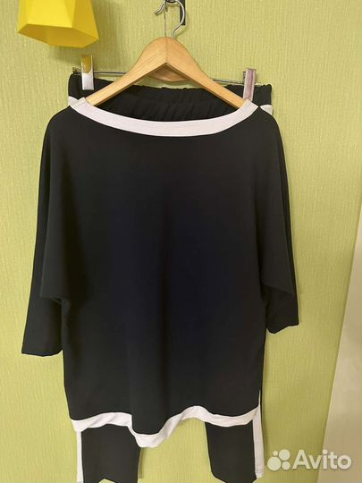 Костюм женский