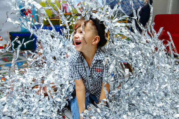 Серебряное шоу / бумажная дискотека