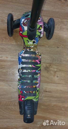 Самокат детский трехколесный