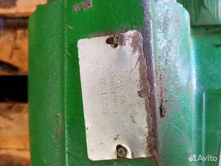Гидронасос john deere