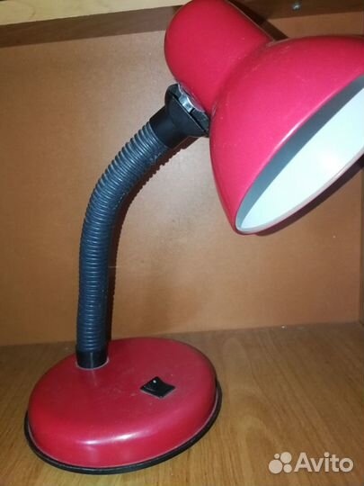 Лампа настольная без провода