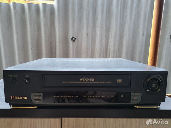 Видеомагнитофон samsung
