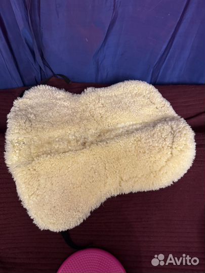 Меховушка для лошади под седло