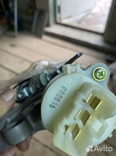 Замок зажигания Санта фе 2 CM 2.2 TDi 16v akп 4 WD