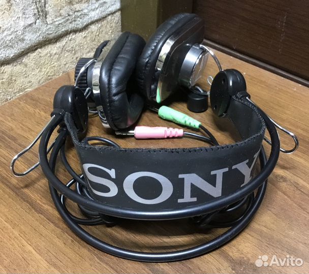 Наушники Sony DR-620DP Новое