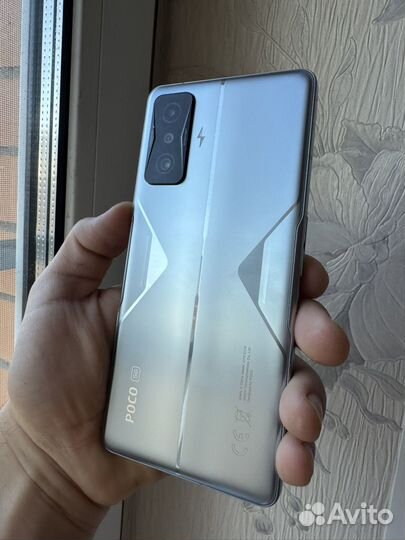 Xiaomi Poco F4 GT, 12/256 ГБ
