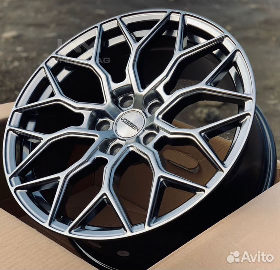 New в пути R18 5х114,3 Vossen HF2 Design Hyper