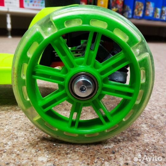 Самокат Scooter mini 21 st со светящимися колесами