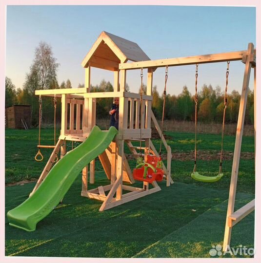 Детский игровой комплекс с горкой