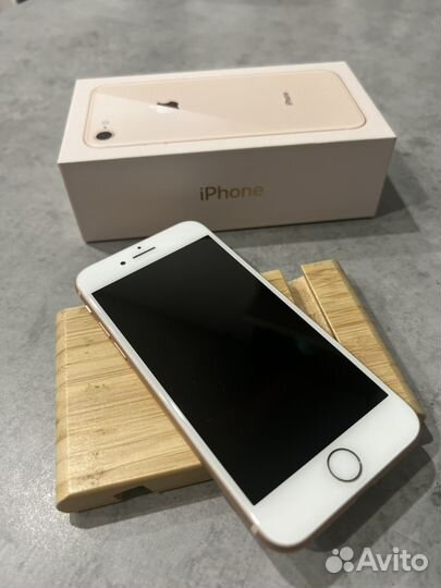 iPhone 8, 128 ГБ