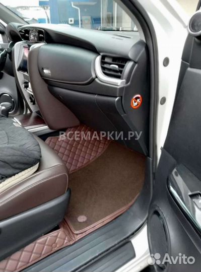Коврик Toyota Fortuner II 2018