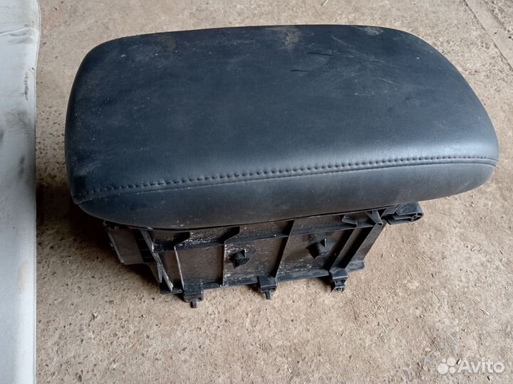 Разбор Toyota RAV4 2.2 AT, 2015