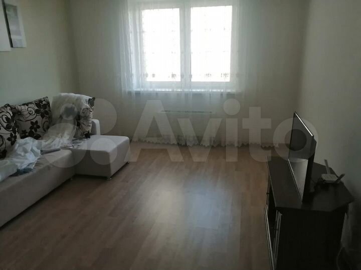 2-к. квартира, 60 м², 14/18 эт.