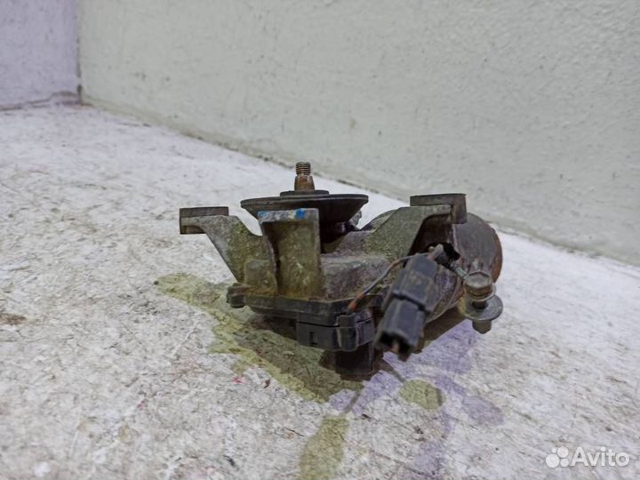 Моторчик стеклоочистителя передний 8511089142